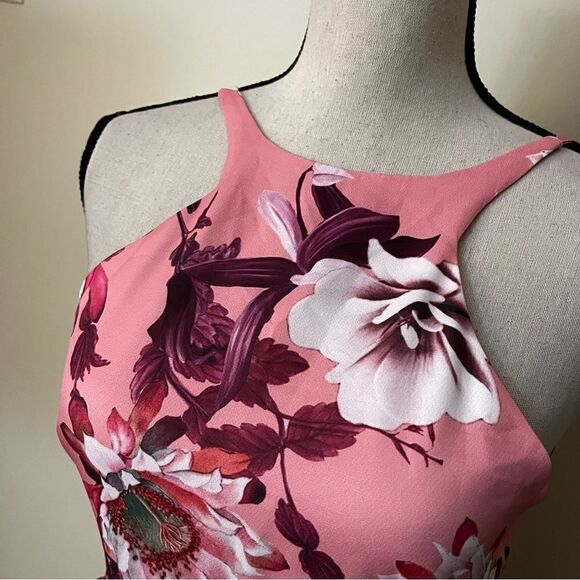 OPEN BACK FIT & FLARE FLORAL PRINT DRESS PINK - Picture 4 of 16